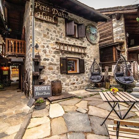 Petit Dahu Hotel Cogne Bagian luar foto