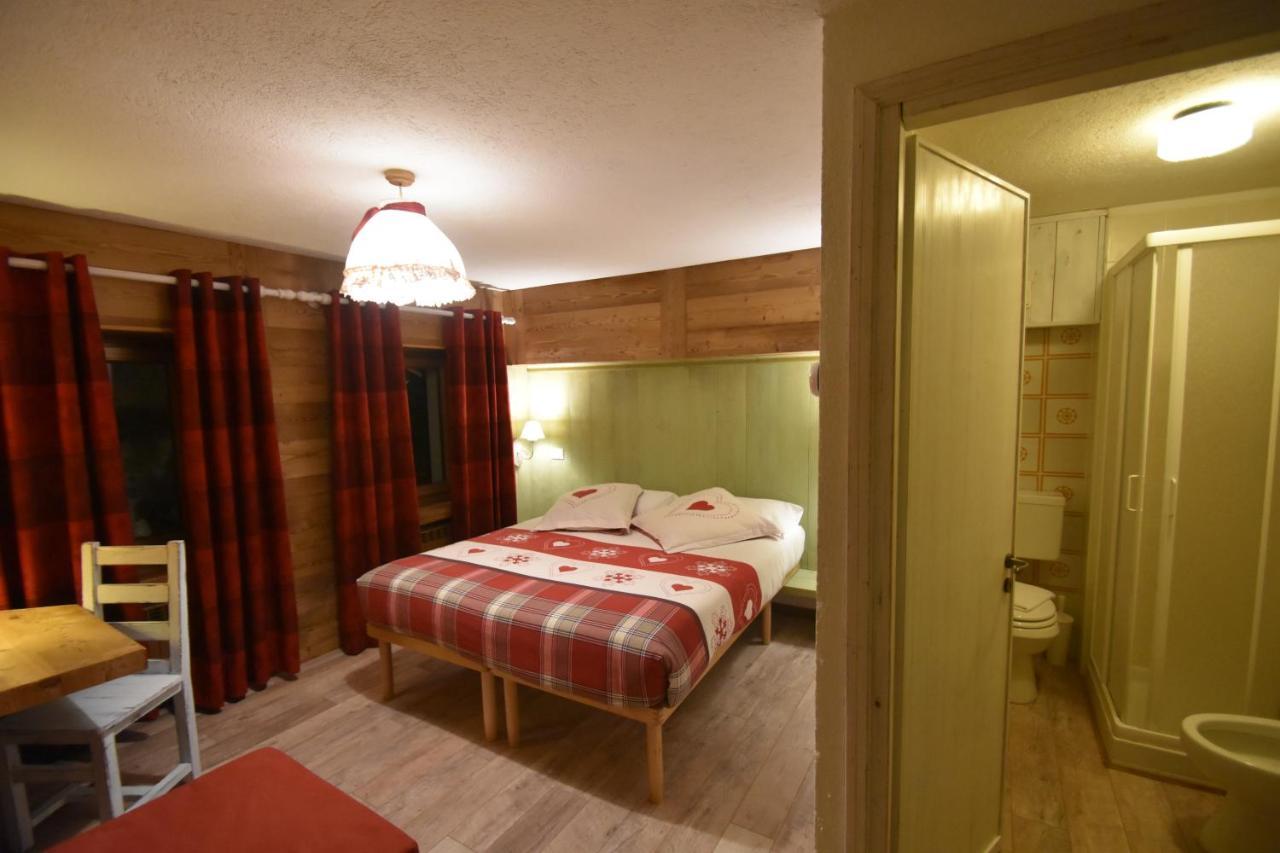 Petit Dahu Hotel Cogne Bagian luar foto