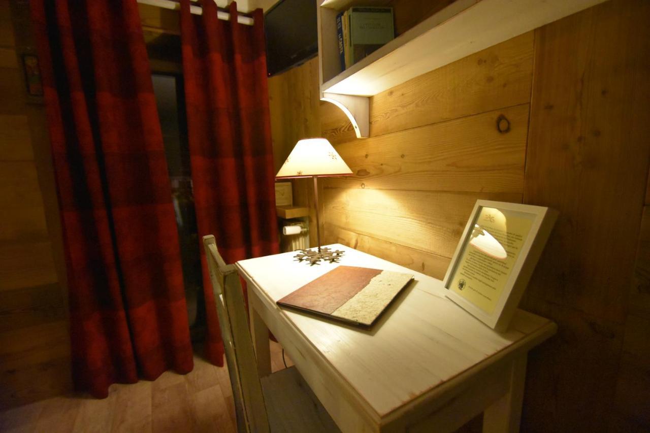 Petit Dahu Hotel Cogne Bagian luar foto